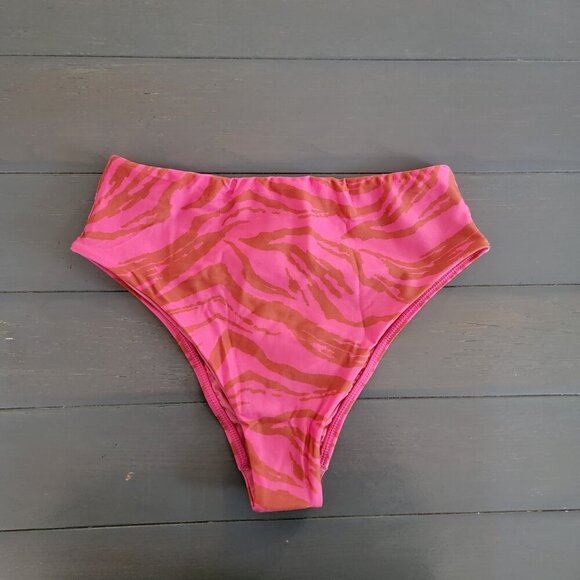 NWT ViX by Paula Hermanny Pink Multi Diani Bela Swimsuit Bikini Bottom Size S - Picture 3 of 6